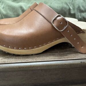 Brown Leather Clogs with Buckle